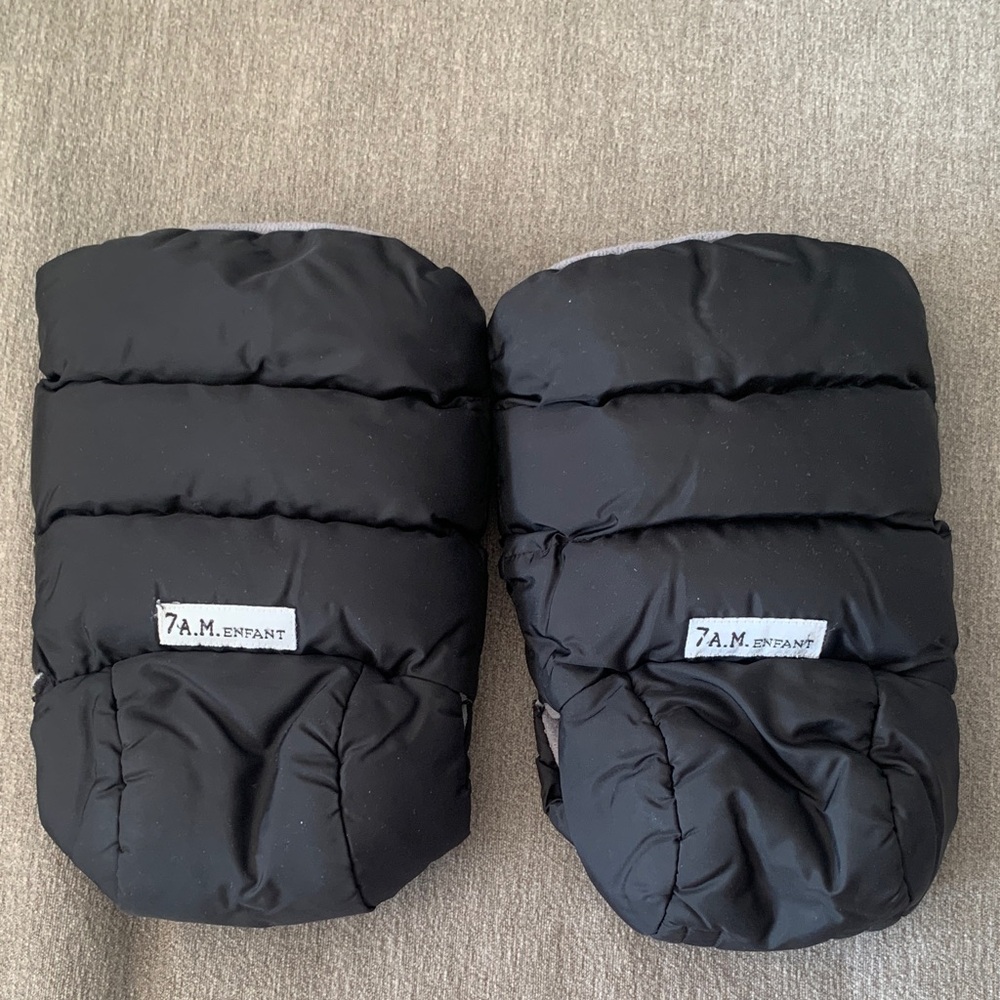 7 A.M. Enfant Black Kids Mittens
